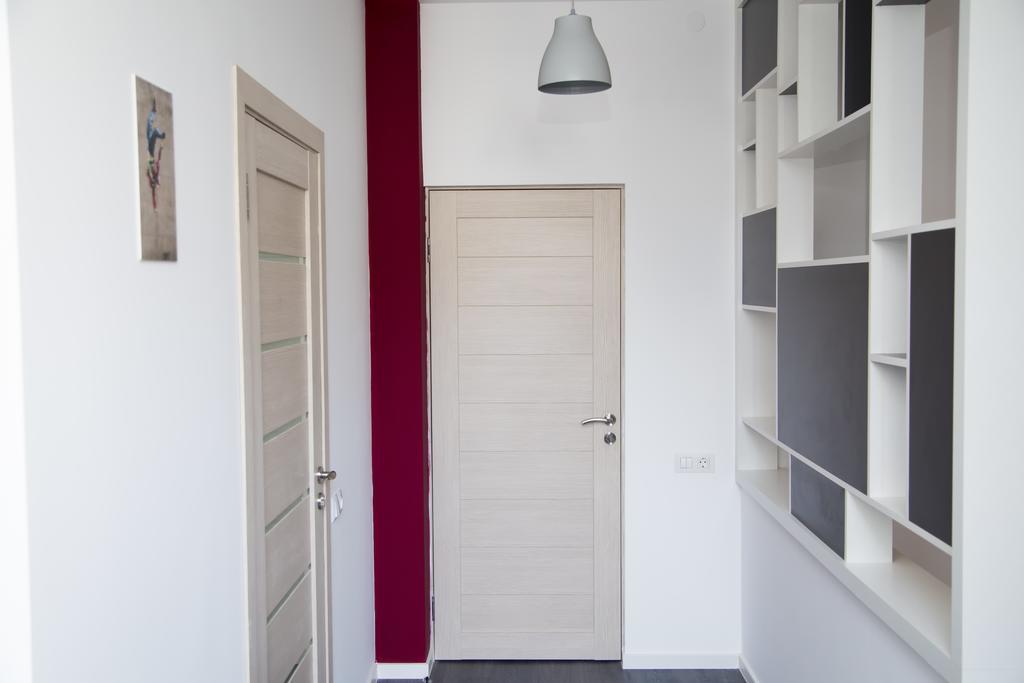 Apartments On Mashtots By Picnic Yerevan Exterior photo